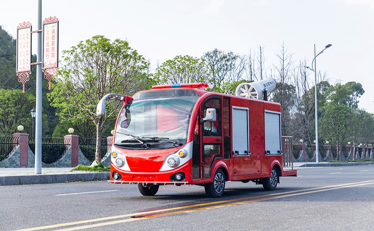 2座除塵車，道路降塵霧炮車