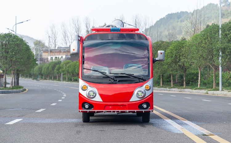2座除塵車，道路降塵霧炮車